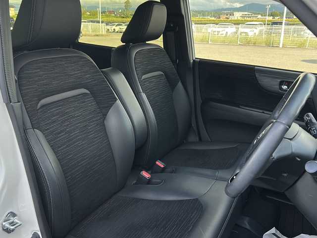 ホンダ Ｎ ＯＮＥ プレミアム 富山県 2018(平30)年 3.3万km プラチナホワイトパール ガソリン/2WD(FF)/CVT/7インチ純正ディスプレイオーディオ/(FM/AM/CD/ワンセグ/USB)/クルーズコントロール/バックカメラ/ETC/純正AW付きサマータイヤ積込み/電動格納ミラー/革巻きステアリング/ステアリングスイッチ/オートライト/キセノンライト/フロントフォグ/フルオートエアコン/プッシュスタート/スマートキー/USB端子/純正フロアマット