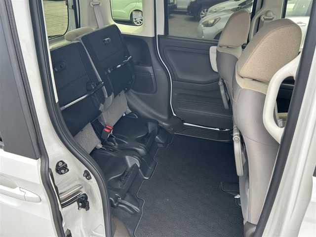 ホンダ Ｎ ＢＯＸ L ターボ 愛媛県 2023(令5)年 1.5万km プラチナホワイトパール 純正ナビ（Bluetooth/SD/CD/DVD/フルセグTV)/バックカメラ/前後ドライブレコーダー/両側パワースライドドア/ETC/Honda SENSING/衝突軽減ブレーキ（CMBS）/誤発進抑制機能/歩行者事故低減ステアリング/路外逸脱抑制機能/渋滞追従機能付アダプティブクルーズコントロール（ACC）/車線維持支援システム（LKAS）/先行車発進お知らせ機能/標識認識機能/後方誤発進抑制機能/LEDヘッドライト/オートマチックハイビーム/純正フロアマット/プッシュスタート/スマートキー