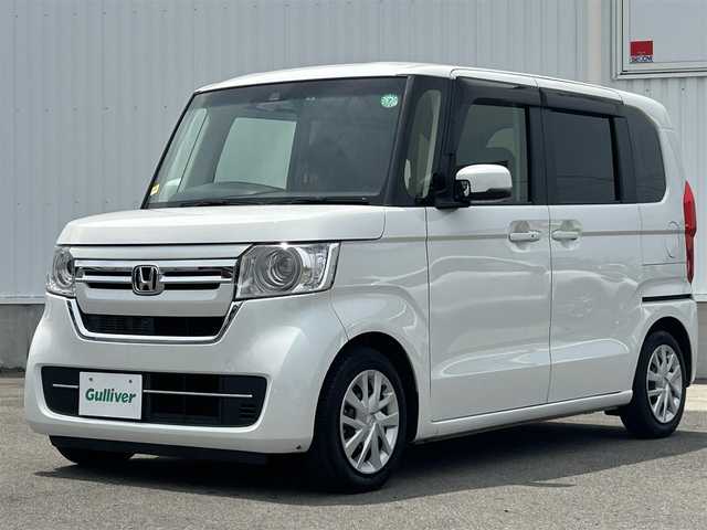 ホンダ Ｎ ＢＯＸ L ターボ 愛媛県 2023(令5)年 1.5万km プラチナホワイトパール 純正ナビ（Bluetooth/SD/CD/DVD/フルセグTV)/バックカメラ/前後ドライブレコーダー/両側パワースライドドア/ETC/Honda SENSING/衝突軽減ブレーキ（CMBS）/誤発進抑制機能/歩行者事故低減ステアリング/路外逸脱抑制機能/渋滞追従機能付アダプティブクルーズコントロール（ACC）/車線維持支援システム（LKAS）/先行車発進お知らせ機能/標識認識機能/後方誤発進抑制機能/LEDヘッドライト/オートマチックハイビーム/純正フロアマット/プッシュスタート/スマートキー