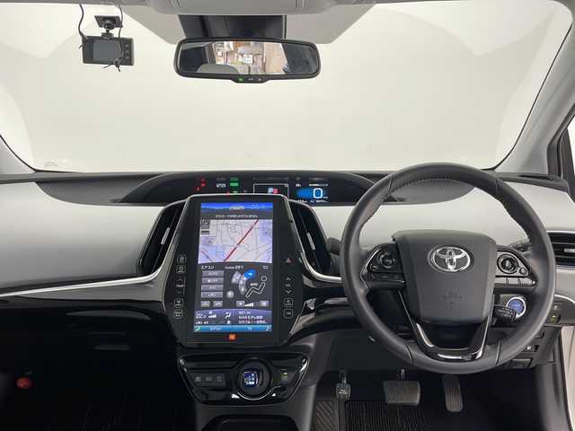 トヨタ プリウス A プレミアム　ツーリングセレ 長野県 2019(令1)年 6.7万km スティールブロンドM 4WD/JBLプレミアムサウンド/純正メモリナビ&フルセグTV&USB&BT/トヨタセーフティセンス/アダプティブクルーズコントロール/レーンディパーチャーアラート/プリクラッシュセーフティ/クリアランスソナー/ヘッドアップディスプレイ/ブラインドスポットモニター/オートマチックハイビーム/社外前後ドライブレコーダー/前席エアシート/前席シートヒーター/運転席パワーシート/ステアリングスイッチ/全方位カメラ/ビルトインETC2.0/LEDヘッドライト/オートライト/電動格納ミラー/ウィンカーミラー/純正17インチAW装着/純正フロアマット/プッシュスタート/スマートキー