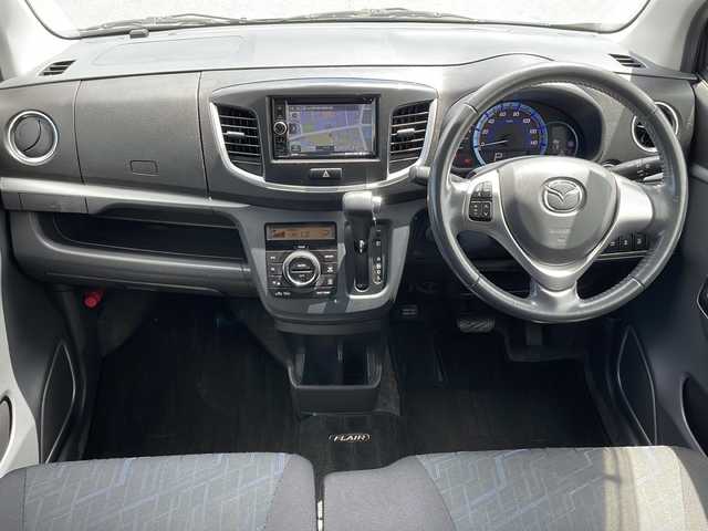 マツダ フレア カスタムスタイル HS 山口県 2015(平27)年 6.2万km シルバー マツダ純正SDナビ【GCX515】/CD/DVD/USB/ワンセグテレビ/Bluetooth/シートヒーター【D席のみ】/純正フロアマット/社外14インチアルミホイール/ステアリングスイッチ/スマートキー/プッシュスタート/スペアキー/フォグランプ/ドアバイザー/アイドリングストップ/レーダーブレーキサポート/盗難防止装置