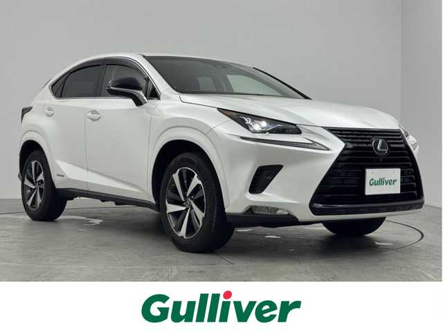 レクサス ＮＸ 300h ブラックシークエンス 愛知県 2019(平31)年 5.2万km ソニッククォーツ 純正ナビ/（フルセグ、CD、DVD、Bluetooth）/Bカメラ/左サイドカメラ/BSM/100V電源/ETC2.0/シートヒーター/ハンドルヒーター/本革シート/パワーバックドア/衝突軽減ブレーキ/レーンキープアシスト/LEDヘッドライト/パドルシフト/オートハイビーム/オートライト/スマートキー/ドラレコ前方