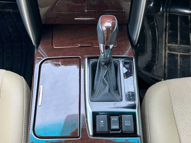 トヨタ マークＸ PREMIUM 茨城県 2013(平25)年 4.5万km ホワイトパールクリスタルシャイン 純正ナビ/フルセグ再生可/レーダークルーズコントロール/コーナーセンサー/バックカメラ/ハーフレザーシート/パワーシート/シートヒーター/ビルトインETC/純正16インチAW/純正フロアマット