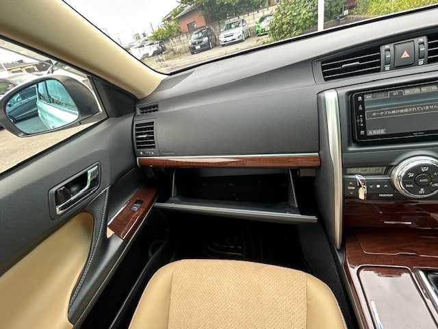 トヨタ マークＸ PREMIUM 茨城県 2013(平25)年 4.5万km ホワイトパールクリスタルシャイン 純正ナビ/フルセグ再生可/レーダークルーズコントロール/コーナーセンサー/バックカメラ/ハーフレザーシート/パワーシート/シートヒーター/ビルトインETC/純正16インチAW/純正フロアマット