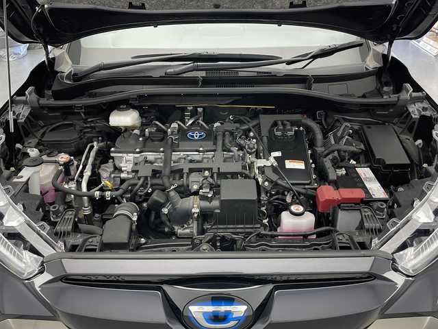 トヨタ カローラ クロス ハイブリッド Z 長野県 2022(令4)年 1.9万km スパークリングブラックパールクリスタルシャイン 4WD/純正ディスプレイオーディオ/バックカメラ/衝突軽減ブレーキ/レーンキープアシスト/レーダークルーズコントロール/ロードサインアシスト/先行車発進機能/前後コーナーセンサー/前席シートヒーター/D席パワーシート/ハーフレザーシート/ビルトインETC/純正エンジンスターター/ステアリングスイッチ/フロントフォグ/純正ドアバイザー/電動ホールド/オートホールド/オートライト/オートハイビーム/電格ミラー/スマートキー/スペアキー