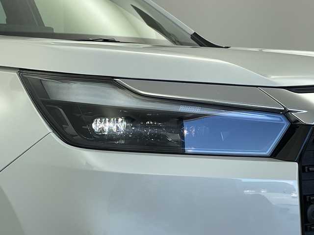ホンダ ＷＲ－Ｖ Z+ 新潟県 2024(令6)年 0.4万km プラチナホワイトパール 純正メモリナビ/（BT/FM/AM/フルセグTV)/バックカメラ/ステアリングスイッチ/パドルシフト/ハーフレザーシート/電格ミラー/ウィンカーミラー/ヘッドライトレベライザー/ETC/取扱説明書/保証書