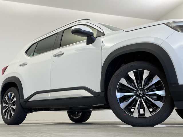ホンダ ＷＲ－Ｖ Z+ 新潟県 2024(令6)年 0.4万km プラチナホワイトパール 純正メモリナビ/（BT/FM/AM/フルセグTV)/バックカメラ/ステアリングスイッチ/パドルシフト/ハーフレザーシート/電格ミラー/ウィンカーミラー/ヘッドライトレベライザー/ETC/取扱説明書/保証書