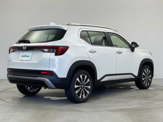 ホンダ ＷＲ－Ｖ Z+ 新潟県 2024(令6)年 0.4万km プラチナホワイトパール 純正メモリナビ/（BT/FM/AM/フルセグTV)/バックカメラ/ステアリングスイッチ/パドルシフト/ハーフレザーシート/電格ミラー/ウィンカーミラー/ヘッドライトレベライザー/ETC/取扱説明書/保証書