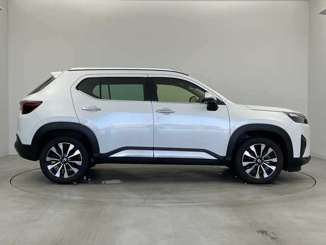 ホンダ ＷＲ－Ｖ Z+ 新潟県 2024(令6)年 0.4万km プラチナホワイトパール 純正メモリナビ/（BT/FM/AM/フルセグTV)/バックカメラ/ステアリングスイッチ/パドルシフト/ハーフレザーシート/電格ミラー/ウィンカーミラー/ヘッドライトレベライザー/ETC/取扱説明書/保証書