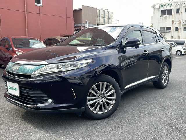 トヨタ ハリアー プレミアム 宮崎県 2017(平29)年 9.6万km スパークリングブラックパールクリスタルシャイン 純正ＳＤナビ　NSZT-Y66T/（ＢＴ/ＣＤ/ＤＶＤ/ＦＭ/ＡＭ/フルセグ)　/レーダークルーズコントロール　/バックカメラ　/オートライト　/オートハイビーム　/レーンキープアシスト　/パワーシートＤ席　/純正ＥＴＣ　/純正アルミホイール/純正フロアマット/横滑り防止装置/電動リアゲート