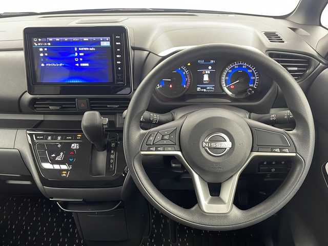 日産 ルークス ハイウェイスター X 栃木県 2023(令5)年 0.3万km オーシャンブルーP 9型純正ナビ/　CD/DVD/Bluetooth/スマートフォン連携/フルセグTV/アラウンドビューモニター/純正ドラレコ /インテリジェントエマージェンシーブレーキ/踏み間違い衝突防止アシスト/車線逸脱防止支援システム/車線逸脱警報/ハイビームアシスト/両側パワースライドドア/ハンズフリードア/純正15インチAW/純正フロアマット/純正ドアバイザー/オートライト/LEDヘッドライト/LEDフォグランプ/プッシュスタート/スマートキー/スペア１本