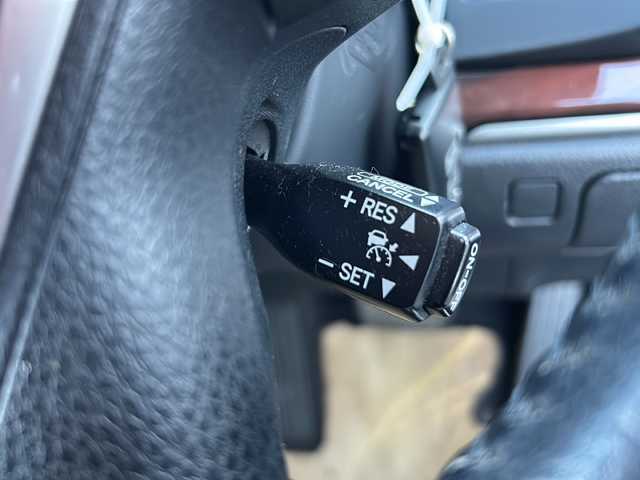 トヨタ クラウン ロイヤル ロイヤルサルーン G i－Four 山形県 2014(平26)年 5.3万km ホワイトパールクリスタルシャイン 禁煙車/4WD/プリクラッシュセーフティセンス/横滑り防止装置/クリアランスソナー/前後コーナーセンサー/バックカメラ/クルーズコントロール/前後ドライブレコーダー/純正メモリナビ/（Bluetooth/フルセグ/AM/FM/DVD/USB)/テレビキャンセラー/nanoe/ステアリングスイッチ/全席パワーシート/D席メモリー付きシート/純正フロアマット/ビルトインETC/スマートキー×２/ウィンカーミラー/電動格納ミラー/オートマチックハイビーム/HIDヘッドライト/社外アルミホイール/取扱説明書/記録簿