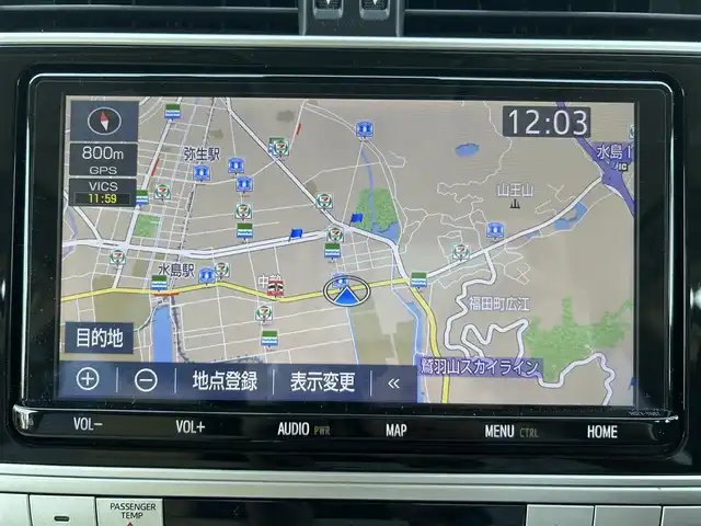 トヨタ ランドクルーザー プラド TX 岡山県 2019(平31)年 8.8万km ホワイトパールクリスタルシャイン 登録時走行距離　87397km/禁煙車/サンルーフ/4本スポークステアリングホイール（木目調：本革槇）/ルーフレール（ブラック）/純正AW　車載/純正ナビ(型番:NSZT-Y68T)/　(CD/フルセグTV/Bluetooth)/バックカメラ/ドライブレコーダー/クルーズコントロール(追従走行あり)/衝突被害軽減システム/車線逸脱警報（レーンキープアシスト）/コーナーセンサー/ETC/ステアリングスイッチ/純正LEDヘッドライト/フォグライト/オートライト/プッシュスタート/スマートキー/スペアキー×1/MTモード付きAT/社外17インチAW（RAYS）/ウインカーミラー/電動格納ミラー/純正フロアマット/横滑防止装置/盗難防止装置/取扱説明書/ナビ取扱説明書/新車時整備手帳（保証書）