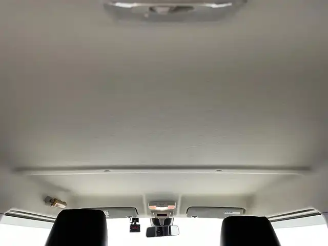 スズキ ジムニー XC 群馬県 2022(令4)年 1.2万km シフォンアイボリーメタリックブラック2トーンルーフ ブラックルーフ/社外マフラー【5ZIGEN】/前後社外バンパー【APIO】/リフトアップ【C.L.LINK】/＝＝＝＝＝/7インチSDナビ/・ipod/フルセグTV/BT/AM/FM/＝＝＝＝＝/前後ＡＰＩＯ製バンパー　社外マフラー　リフトアップ　マッドタイヤ　ブラックルーフ　ＳＤナビ　シートヒーター　クルコン　ＭＴモード付ＡＴ　レーンキープ　ダウンヒルアシスト　ドライブレコーダー　４ＷＤ