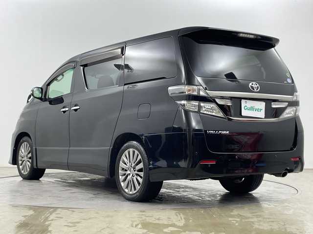 トヨタ ヴェルファイア 2．4Z ゴールデンアイズ 道央・札幌 2012(平24)年 9.9万km ブラック ・４WD　/寒冷地仕様/・純正HDDディーラーOPナビ/・DVD.CD.HDD.Bluetooth/・フルセグ.SD.バックカメラ/・純正フリップダウンモニター/・2列目オットマンシート/・両側パワースライドドア/・パワースライドドア/・HIDライト/オートライト/・ウッドコンビハンドル/・ハーフレザーシート/・スマートキー/・スタッドレスタイヤ積込み