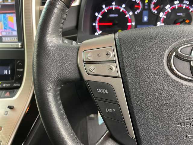 トヨタ ヴェルファイア 2．4Z ゴールデンアイズ 道央・札幌 2012(平24)年 9.9万km ブラック ・４WD　/寒冷地仕様/・純正HDDディーラーOPナビ/・DVD.CD.HDD.Bluetooth/・フルセグ.SD.バックカメラ/・純正フリップダウンモニター/・2列目オットマンシート/・両側パワースライドドア/・パワースライドドア/・HIDライト/オートライト/・ウッドコンビハンドル/・ハーフレザーシート/・スマートキー/・スタッドレスタイヤ積込み