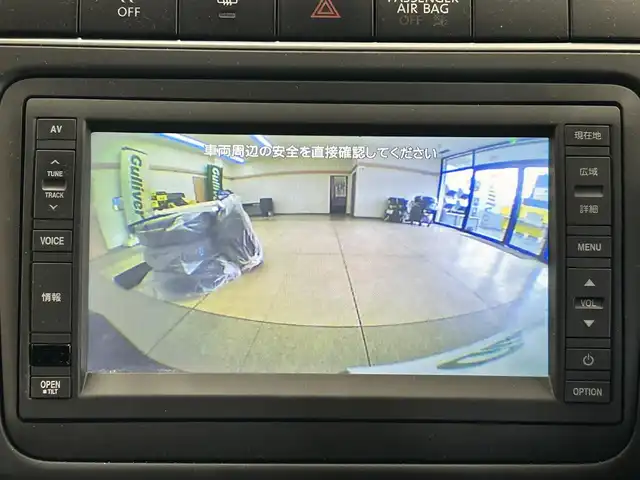 フォルクスワーゲン クロスポロ 道央・札幌 2013(平25)年 6.9万km 赤 ・純正ナビ/フルセグTV/DVD/CD/SD/BT/・バックカメラ/・ドライブレコーダー/・ETC/・横滑り防止/・キーレス/・ルーフレール/・電格ミラー/・冬タイヤ社外15インチAW積込