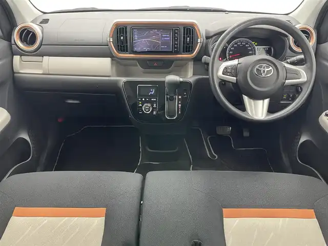 トヨタ パッソ モーダ 愛知県 2018(平30)年 5.5万km ブラックマイカメタリック/ファイアークォーツレッドメタリック 純正ナビ　全方位カメラ　ＳＡIII　禁煙車　ドライブレコーダー　ＥＴＣ　衝突軽減　車線逸脱　オートハイビーム　ＬＥＤオートライト　フォグランプ　ツートンカラー　純正フロアマット　コーナーセンサー　アイスト