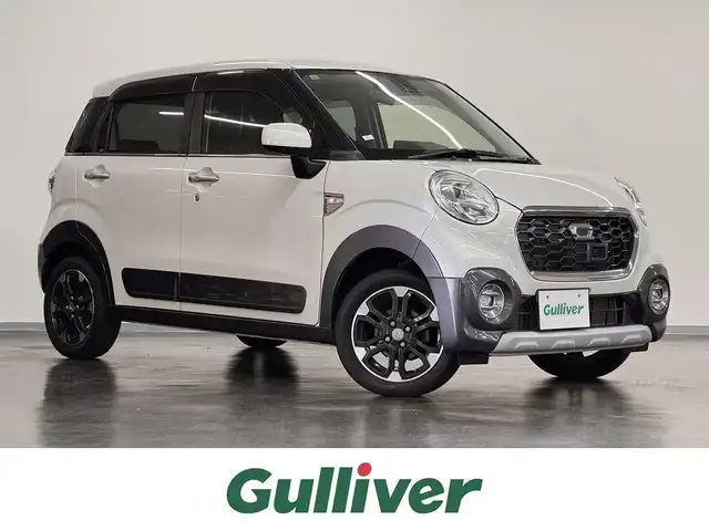 ダイハツ キャスト アクティバ GプライムコレSAⅡ 三重県 2016(平28)年 2.7万km パールホワイトⅢ ガソリン/FF/インパネCVT/純正 8型ナビ NSZN-X67D/（AM/FM/CD/DVD/SD/USB/iPod/HDMI/Bluetooth/TV）/パノラマモニター/ドライブレコーダー 前方/安全装備/・衝突回避支援ブレーキ機能（対車両・対歩行者）/・衝突警報機能（対車両・対歩行者）/・車線逸脱警告機能/・誤発進抑制制御機能（前・後方）/・ABS（EBD：電子制動力配分機能付）/など/装備/・シートヒーター（D/N）/・オートエアコン/・オートライトシステム/・LEDヘッドライト/・フロントフォグライト（LED）/・ステアリングスイッチ/・電動格納ドアミラー/・純正15inAW/・プッシュスタート/・スマートキーシステム/・保/取/・スマートキーx1/など