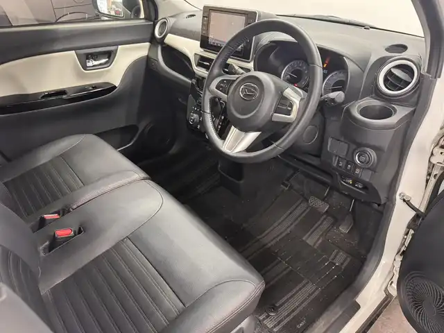 ダイハツ キャスト アクティバ GプライムコレSAⅡ 三重県 2016(平28)年 2.7万km パールホワイトⅢ ガソリン/FF/インパネCVT/純正 8型ナビ NSZN-X67D/（AM/FM/CD/DVD/SD/USB/iPod/HDMI/Bluetooth/TV）/パノラマモニター/ドライブレコーダー 前方/安全装備/・衝突回避支援ブレーキ機能（対車両・対歩行者）/・衝突警報機能（対車両・対歩行者）/・車線逸脱警告機能/・誤発進抑制制御機能（前・後方）/・ABS（EBD：電子制動力配分機能付）/など/装備/・シートヒーター（D/N）/・オートエアコン/・オートライトシステム/・LEDヘッドライト/・フロントフォグライト（LED）/・ステアリングスイッチ/・電動格納ドアミラー/・純正15inAW/・プッシュスタート/・スマートキーシステム/・保/取/・スマートキーx1/など