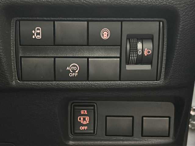 日産 ルークス ハイウェイスター X 神奈川県 2020(令2)年 1.3万km パールⅡ ワンオーナー/社外SDナビ/　Bluetooth/CD/DVD/USB/フルセグTV/アラウンドビューモニター/バックカメラ/エマージェンシーブレーキ/車線逸脱警報/横滑り防止装置/クリアランスソナー/片側パワースライドドア/純正14インチAW/LEDヘッドライト/オートライト/オートマチックハイビーム/保証書