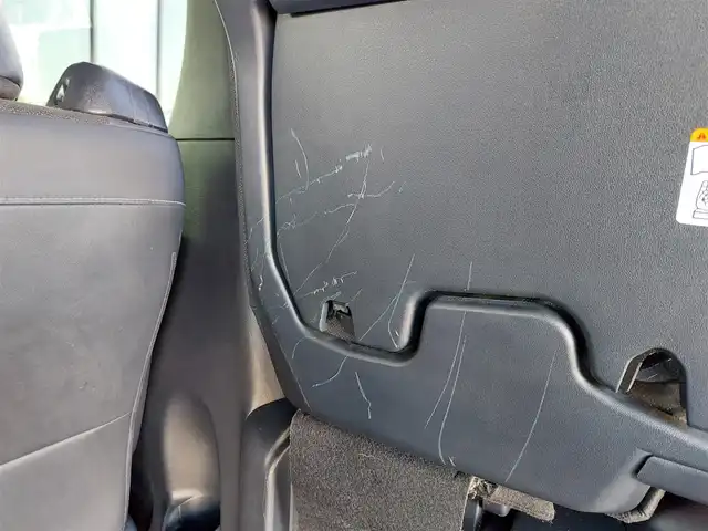 トヨタ ノア Si ダブルバイビー 東京都 2018(平30)年 6.3万km ホワイトパールクリスタルシャイン 社外ＳＤナビ（MAX678W)/（CD/DVD/BT/フルセグTV/USB）/両側パワースライドドア/バックカメラ/ハーフレザーシート/Toyota Safety Sense/・プリクラッシュセーフティ/・レーンディパーチャーアラート/・先行車発進告知/・オートマチックハイビーム/LEDヘッドライト/オートライト/後席サンシェード/ＥＴＣ/スマートキー×2/社外アルミ付冬タイヤ有