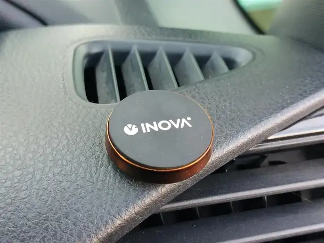 トヨタ ノア Si ダブルバイビー 東京都 2018(平30)年 6.3万km ホワイトパールクリスタルシャイン 社外ＳＤナビ（MAX678W)/（CD/DVD/BT/フルセグTV/USB）/両側パワースライドドア/バックカメラ/ハーフレザーシート/Toyota Safety Sense/・プリクラッシュセーフティ/・レーンディパーチャーアラート/・先行車発進告知/・オートマチックハイビーム/LEDヘッドライト/オートライト/後席サンシェード/ＥＴＣ/スマートキー×2/社外アルミ付冬タイヤ有