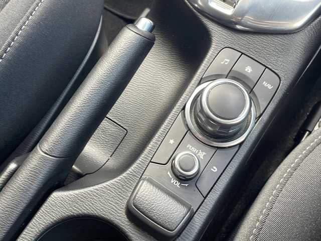 マツダ デミオ 13S 福島県 2017(平29)年 6.2万km チタニウムフラッシュマイカ 4WD 純正ナビ Bluetooth バックカメラ 衝突軽減ブレーキ シートヒーター 横滑り防止装置 LEDヘッドライト アイドリングストップ ドアバイザー フロアマット スマートキー