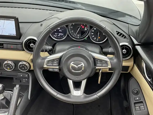 マツダ ロードスター ＲＦ VS 埼玉県 2020(令2)年 3.4万km マシーングレープレミアムM ６MT/オープンカー/BOSEサウンド/純正７インチSDナビ/DTV/USB/BT/AUX/DVD/CD/ブラインドスポットモニター/クルーズコントロール/レーンキープアシスト/バックカメラ/レザーシート/シートヒーター/ドライブレコーダー前方/LEDオートライト/ビルトインETC