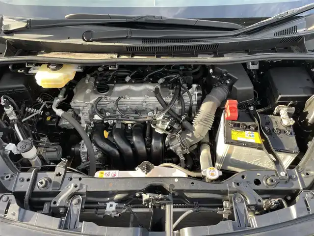 トヨタ ヴォクシー ZS 煌Ⅲ 滋賀県 2021(令3)年 3.3万km イナズマスパーキングブラックガラスフレーク 純正SDナビ/(フルセグTV CD DVD Bluetooth)/純正フリップダウンモニター/バックカメラ/トヨタセーフティセンス/・クルーズコントロール/・プリクラッシュセーフティ/・レーンディパーチャーアラート/・先行車発信通知/・クリアランスソナー/両側パワースライドドア/ステアリングリモコン/革巻きステアリング/前後ドライブレコーダー/ビルトインETC/リアサンシェード/電動格納ミラー/LEDオートヘッドライト