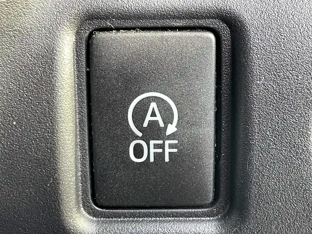 トヨタ ヴォクシー ZS 煌Ⅲ 滋賀県 2021(令3)年 3.3万km イナズマスパーキングブラックガラスフレーク 純正SDナビ/(フルセグTV CD DVD Bluetooth)/純正フリップダウンモニター/バックカメラ/トヨタセーフティセンス/・クルーズコントロール/・プリクラッシュセーフティ/・レーンディパーチャーアラート/・先行車発信通知/・クリアランスソナー/両側パワースライドドア/ステアリングリモコン/革巻きステアリング/前後ドライブレコーダー/ビルトインETC/リアサンシェード/電動格納ミラー/LEDオートヘッドライト