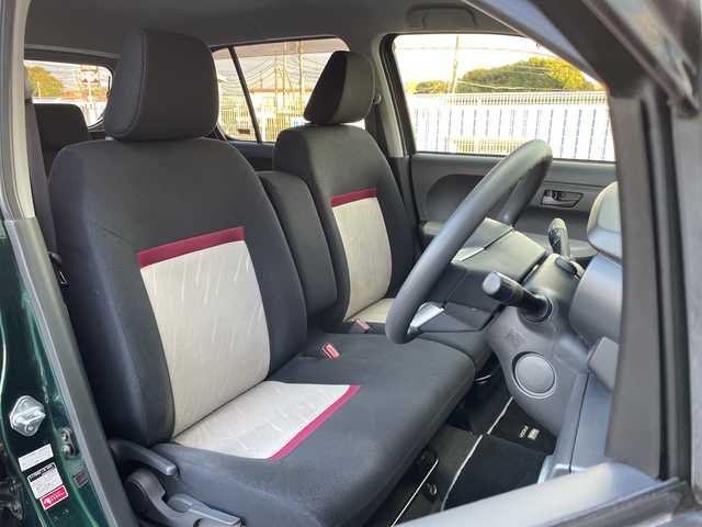 トヨタ パッソ モーダ　S 千葉県 2016(平28)年 2.8万km ダークエメラルドマイカ 純正SDナビ/(AM/FM/フルセグ/BT)/衝突被害軽減システム/車線逸脱警報/バックカメラ/横滑り防止装置/ETC/ドライブレコーダー/アイドリングストップ/LEDヘッドライト/フォグランプ/ウィンカーミラー/電動格納ミラー/社外14インチAW/シートリフター/プッシュスタート/スマートキー/フロアマット/スペアキー/取扱説明書/保証書