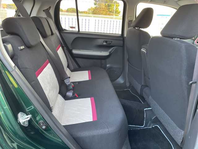 トヨタ パッソ モーダ　S 千葉県 2016(平28)年 2.8万km ダークエメラルドマイカ 純正SDナビ/(AM/FM/フルセグ/BT)/衝突被害軽減システム/車線逸脱警報/バックカメラ/横滑り防止装置/ETC/ドライブレコーダー/アイドリングストップ/LEDヘッドライト/フォグランプ/ウィンカーミラー/電動格納ミラー/社外14インチAW/シートリフター/プッシュスタート/スマートキー/フロアマット/スペアキー/取扱説明書/保証書