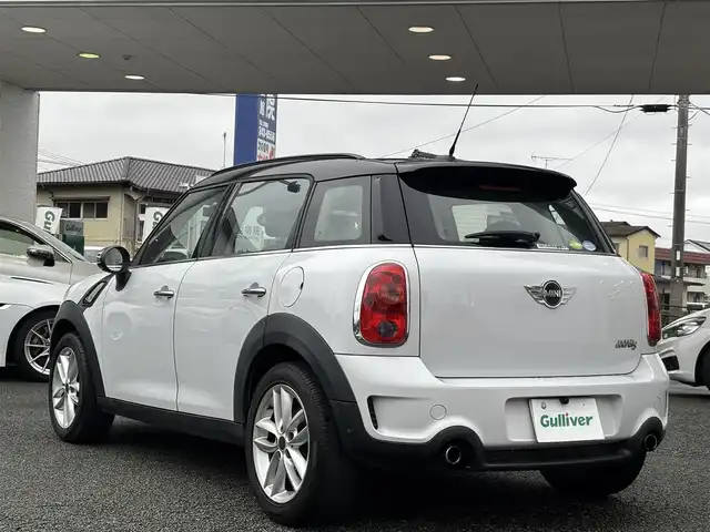 ＭＩＮＩ ミニ クロスオーバー クーパー S 熊本県 2011(平23)年 4.8万km ライトホワイト 社外ナビ（AVIC-VH09）/【フルセグTV/Bluetooth再生/CD/DVD】/バックカメラ/ルーフレール/パドルシフト/HIDライト/フォグライト/純正17インチAW/プッシュスタート/ドライブレコーダー/電動格納ミラー/オートエアコン