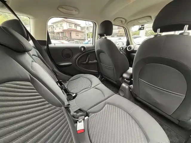 ＭＩＮＩ ミニ クロスオーバー クーパー S 熊本県 2011(平23)年 4.8万km ライトホワイト 社外ナビ（AVIC-VH09）/【フルセグTV/Bluetooth再生/CD/DVD】/バックカメラ/ルーフレール/パドルシフト/HIDライト/フォグライト/純正17インチAW/プッシュスタート/ドライブレコーダー/電動格納ミラー/オートエアコン