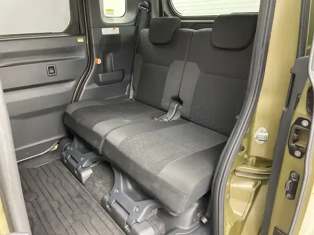 ダイハツ ウェイク X SA 新潟県 2015(平27)年 6.6万km オフビートカーキM 禁煙車/4WD/ターボ/片側パワースライドドア/社外7インチワイドナビ/→フルセグTV/Bluetooth/CD/DVD/FM/AM/バックカメラ/横滑り防止装置/衝突軽減システム/運転席シートヒーター/〇プッシュスタート/〇電動格納ミラー/〇ドアバイザー/〇フロアマット/〇スマートキー/〇シガーソケット/オートライト/LEDヘッドライト/フォグライト/ETC/二列目両側サンシェード/助手席下収納