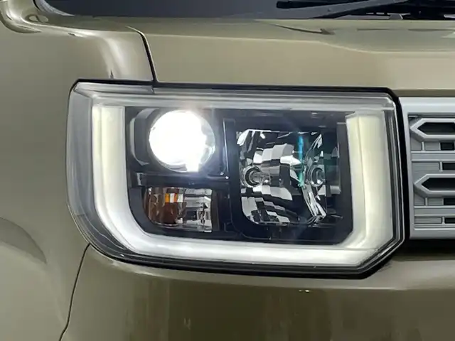 ダイハツ ウェイク X SA 新潟県 2015(平27)年 6.6万km オフビートカーキM 禁煙車/4WD/ターボ/片側パワースライドドア/社外7インチワイドナビ/→フルセグTV/Bluetooth/CD/DVD/FM/AM/バックカメラ/横滑り防止装置/衝突軽減システム/運転席シートヒーター/〇プッシュスタート/〇電動格納ミラー/〇ドアバイザー/〇フロアマット/〇スマートキー/〇シガーソケット/オートライト/LEDヘッドライト/フォグライト/ETC/二列目両側サンシェード/助手席下収納