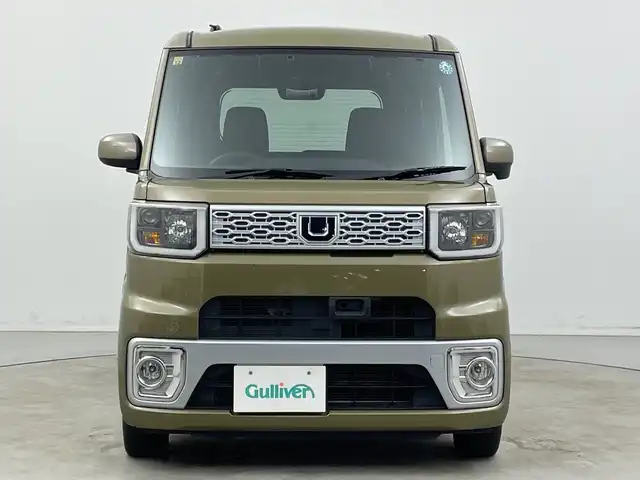 ダイハツ ウェイク X SA 新潟県 2015(平27)年 6.6万km オフビートカーキM 禁煙車/4WD/ターボ/片側パワースライドドア/社外7インチワイドナビ/→フルセグTV/Bluetooth/CD/DVD/FM/AM/バックカメラ/横滑り防止装置/衝突軽減システム/運転席シートヒーター/〇プッシュスタート/〇電動格納ミラー/〇ドアバイザー/〇フロアマット/〇スマートキー/〇シガーソケット/オートライト/LEDヘッドライト/フォグライト/ETC/二列目両側サンシェード/助手席下収納