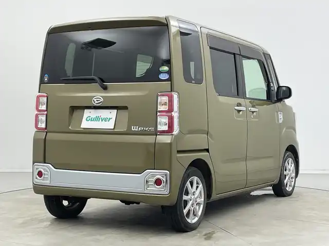ダイハツ ウェイク X SA 新潟県 2015(平27)年 6.6万km オフビートカーキM 禁煙車/4WD/ターボ/片側パワースライドドア/社外7インチワイドナビ/→フルセグTV/Bluetooth/CD/DVD/FM/AM/バックカメラ/横滑り防止装置/衝突軽減システム/運転席シートヒーター/〇プッシュスタート/〇電動格納ミラー/〇ドアバイザー/〇フロアマット/〇スマートキー/〇シガーソケット/オートライト/LEDヘッドライト/フォグライト/ETC/二列目両側サンシェード/助手席下収納