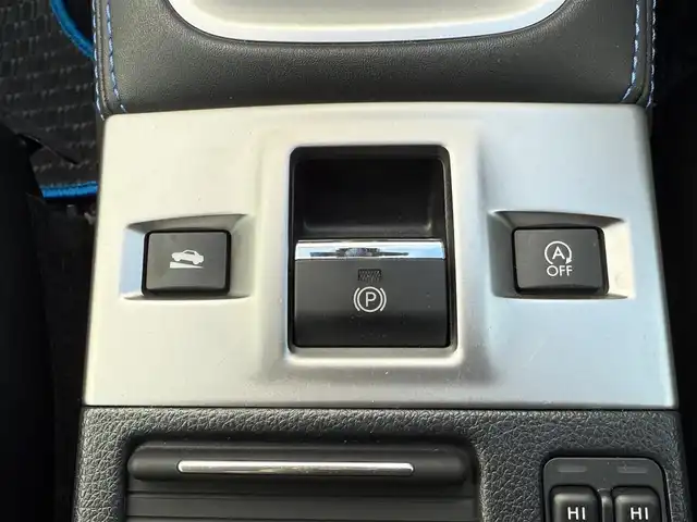 スバル レヴォーグ 1．6GT－S アイサイト 道南・函館 2015(平27)年 4.3万km クリスタルホワイトP 社外ナビ/フルセグＴＶ/衝突軽減ブレーキ/シートヒーター/クルーズコントロール/バックカメラ/サイドカメラ/パワーシート/オートライト/レーンキープアシスト/純正アルミホイール/ＬＥＤヘッドライト