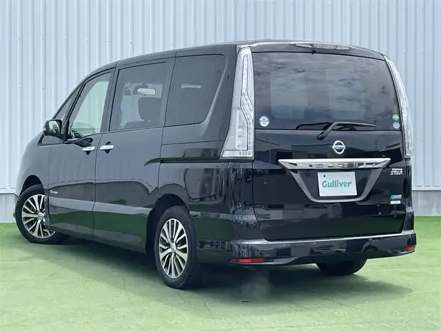 日産 セレナ HWS S HV Vセレ +Sefty Aセーフ 香川県 2015(平27)年 4.7万km ダイヤモンドブラック 登録時走行距離：47065km/メーカー純正ナビ/全方位カメラ/前後ドライブレコーダー/ビルトインETC/両側パワースライドドア/エマージェンシーブレーキ/レーンキープアシスト/クルーズコントロール/横滑り防止装置/アイドリングストップ/ロールサンシェード/ISOFIX/革巻きステアリング/ステアリングスイッチ/プッシュスタート/スマートキー/スペアキー
