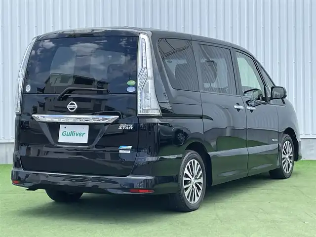 日産 セレナ HWS S HV Vセレ +Sefty Aセーフ 香川県 2015(平27)年 4.7万km ダイヤモンドブラック 登録時走行距離：47065km/メーカー純正ナビ/全方位カメラ/前後ドライブレコーダー/ビルトインETC/両側パワースライドドア/エマージェンシーブレーキ/レーンキープアシスト/クルーズコントロール/横滑り防止装置/アイドリングストップ/ロールサンシェード/ISOFIX/革巻きステアリング/ステアリングスイッチ/プッシュスタート/スマートキー/スペアキー