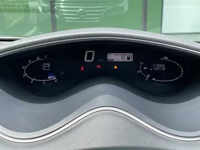 日産 セレナ HWS S HV Vセレ +Sefty Aセーフ 香川県 2015(平27)年 4.7万km ダイヤモンドブラック 登録時走行距離：47065km/メーカー純正ナビ/全方位カメラ/前後ドライブレコーダー/ビルトインETC/両側パワースライドドア/エマージェンシーブレーキ/レーンキープアシスト/クルーズコントロール/横滑り防止装置/アイドリングストップ/ロールサンシェード/ISOFIX/革巻きステアリング/ステアリングスイッチ/プッシュスタート/スマートキー/スペアキー