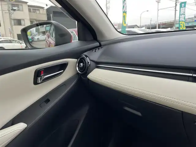 マツダ デミオ 13S Lパッケージ 石川県 2014(平26)年 7.4万km ソウルレッドプレミアムメタリック レーダーブレーキ/純正メモリーナビ/CD/DVD/フルセグTV/バックカメラ/LEDヘッドライト/ETC/ハーフレザーシート/スマートキー/プッシュスタート/電動ミラー/ドライブレコーダー/純正アルミホイール/オートライト