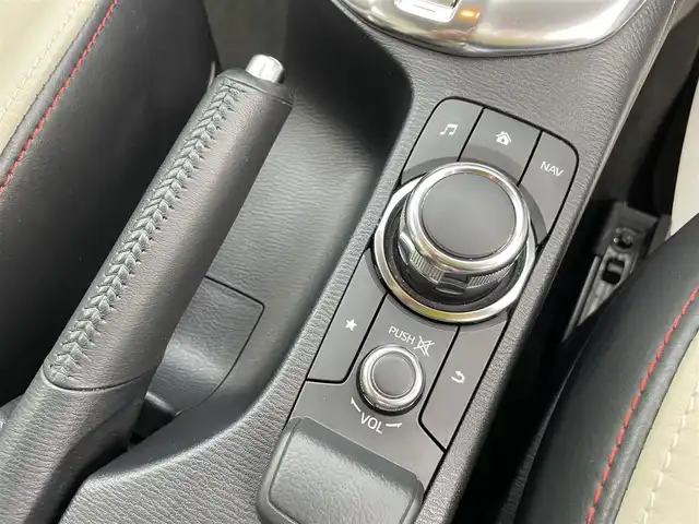 マツダ デミオ 13S Lパッケージ 石川県 2014(平26)年 7.4万km ソウルレッドプレミアムメタリック レーダーブレーキ/純正メモリーナビ/CD/DVD/フルセグTV/バックカメラ/LEDヘッドライト/ETC/ハーフレザーシート/スマートキー/プッシュスタート/電動ミラー/ドライブレコーダー/純正アルミホイール/オートライト