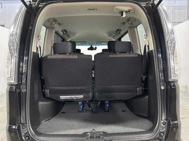 日産 セレナ HWS S HV Vセレ +SeftyⅡ 大阪府 2016(平28)年 4.9万km ダイヤモンドブラック 純正8incナビ(フルセグ/DVD再生/Bluetooth) 360カメラ ETC 両側パワースライドドア 衝突軽減 クルコン レーンアシスト アイドリングストップ スマートキー ワンオーナー