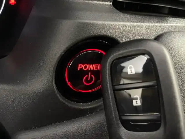ホンダ ヴェゼル ハイブリッド e:HEV X 新潟県 2022(令4)年 6.4万km メテオロイドグレーメタリック ４WD/ホンダセンシング/ワンオーナー/寒冷地仕様/純正SDナビ/　　CD/DVD/AM/FM/SD/フルセグ/Bluetooth/バックモニター/アダプティブクルーズコントロール/ダウンヒルアシストコントロール/LEDオートライト/前席シートヒーター/純正16インチアルミホイール付/パドルシフト/純正フロアマット/ドアバイザー/スマートキー/ETC