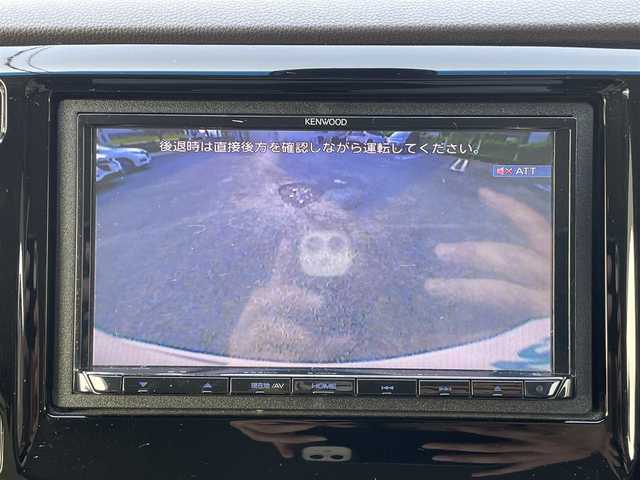 ホンダ Ｎ ＷＧＮ G SSパッケージ 熊本県 2018(平30)年 5.7万km プレミアムホワイトパールⅡ プッシュスタート/社外ナビ/（CD・DVD・フルセグTV・BTオーディオ・SD）/バックカメラ/ビルトインETC/横滑り防止装置/フロアマット/ドアバイザー/新車保証書/取扱説明書