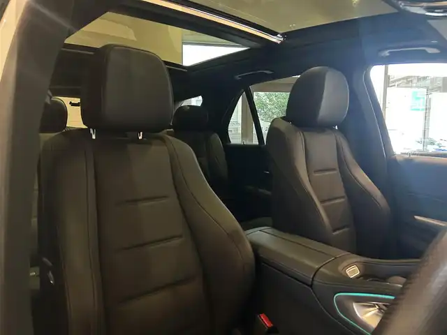 メルセデス・ベンツ ＧＬＥ３００ｄ 4MATIC AMGライン 道央・札幌 2020(令2)年 2.7万km ダイヤモンドホワイト ダイヤモンドホワイト/パノラミックスライディングルーフ/AMGライン/　・マルチビームLEDヘッドライト/　・アダプティブハイビームアシストプラス/　・20インチAMG5ツインスポークAW/　・AMGスタイリングパッケージ/レザーエクスクルーシブパッケージ/　・本革シート/　・シートベンチレーター/　・ヘッドアップディスプレイ/　・Burmesterサラウンド/　・エナジャイジングパッケージ/　・エアバランスパッケージ/レーダーセーフティパッケージ/360°カメラ/パワーテールゲート
