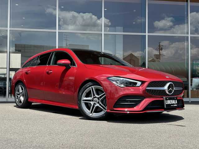 メルセデス・ベンツ Ｍ・ベンツ ＣＬＡ２００ｄ Sブレーク AMGライン 岐阜県 2023(令5)年 1.8万km 赤 パノラミックスライディングルーフ/レーダーセーフティパッケージ/　アクティブブラインドスポットアシスト/　アクティブディスタンスアシストディストロニック/　アクティブステアリングアシスト/　PRE-SAFE/　自動再発進機能/AMGラインパッケージ/　アダプティブハイビームアシスト/　マルチビームLEDヘッドライト/　AMGラインスタイリング/　スポーツブレーキシステム/　ローワードコンフォートサスペンション/　スポーツシート/　本革巻スポーツステアリング/アドバンスドパッケージ/　360°カメラ/　ブランドロゴプロジェクターライト/　ヘッドアップディスプレイ/　MBUXインテリアアシスタント/デジタルコックピットディスプレイ/純正ナビゲーション/フルセグTV/Bluetooth